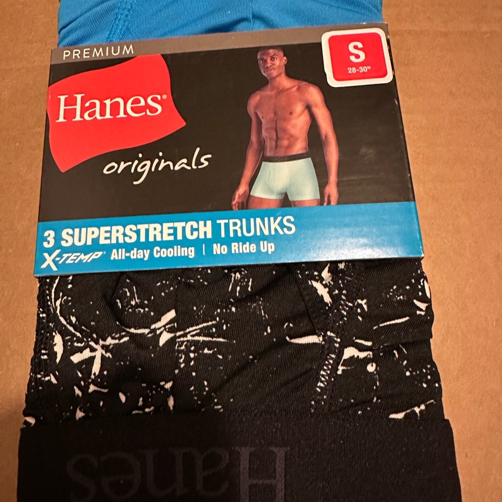 Hanes Men's Black and Light Blue Boxer Briefs